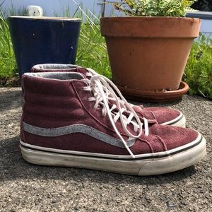 Maroon Vans Sk8 Hi w/ Grey Stripe